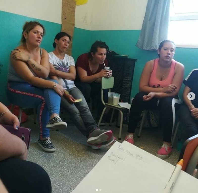 Taller sobre derechos con Cuidadoras Comunitarias